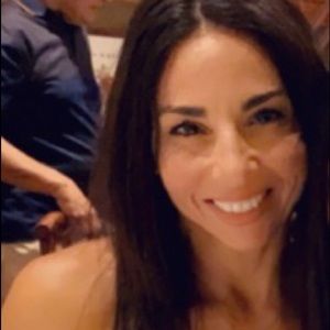 Meet your Posher, Tania